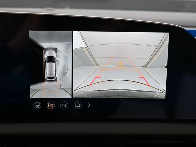 New 2025 Cadillac Optiq Luxury 1 w/ LPO, Floor Liner Package image 25