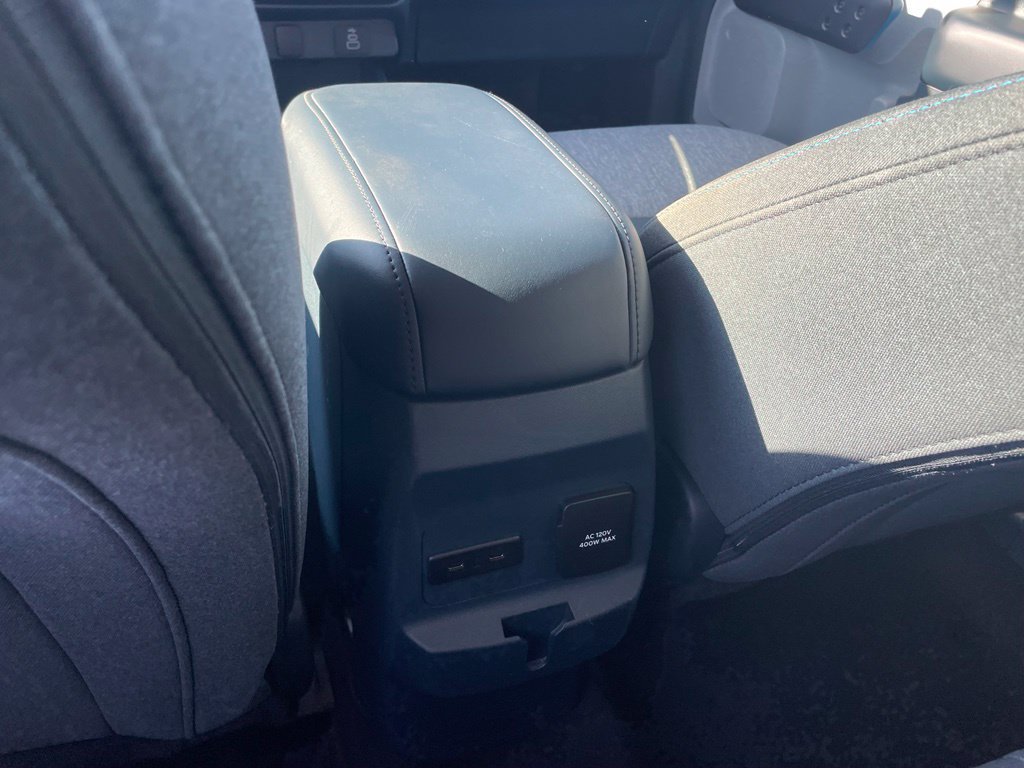 Used 2025 Ford Maverick XLT w/ XLT Luxury Package AWD/4WD image 26
