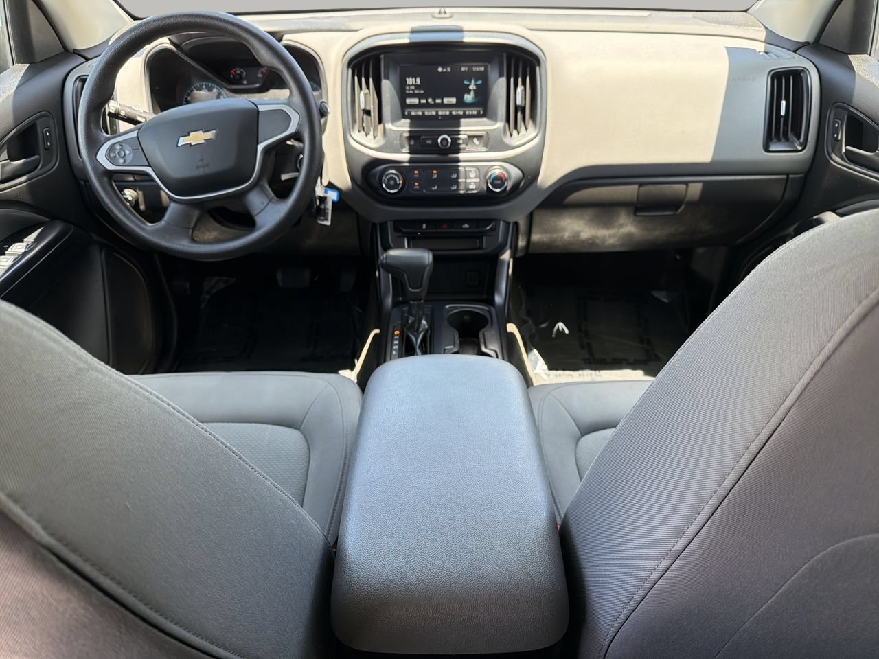Used 2017 Chevrolet Colorado W/T w/ WT Convenience Package RWD image 11