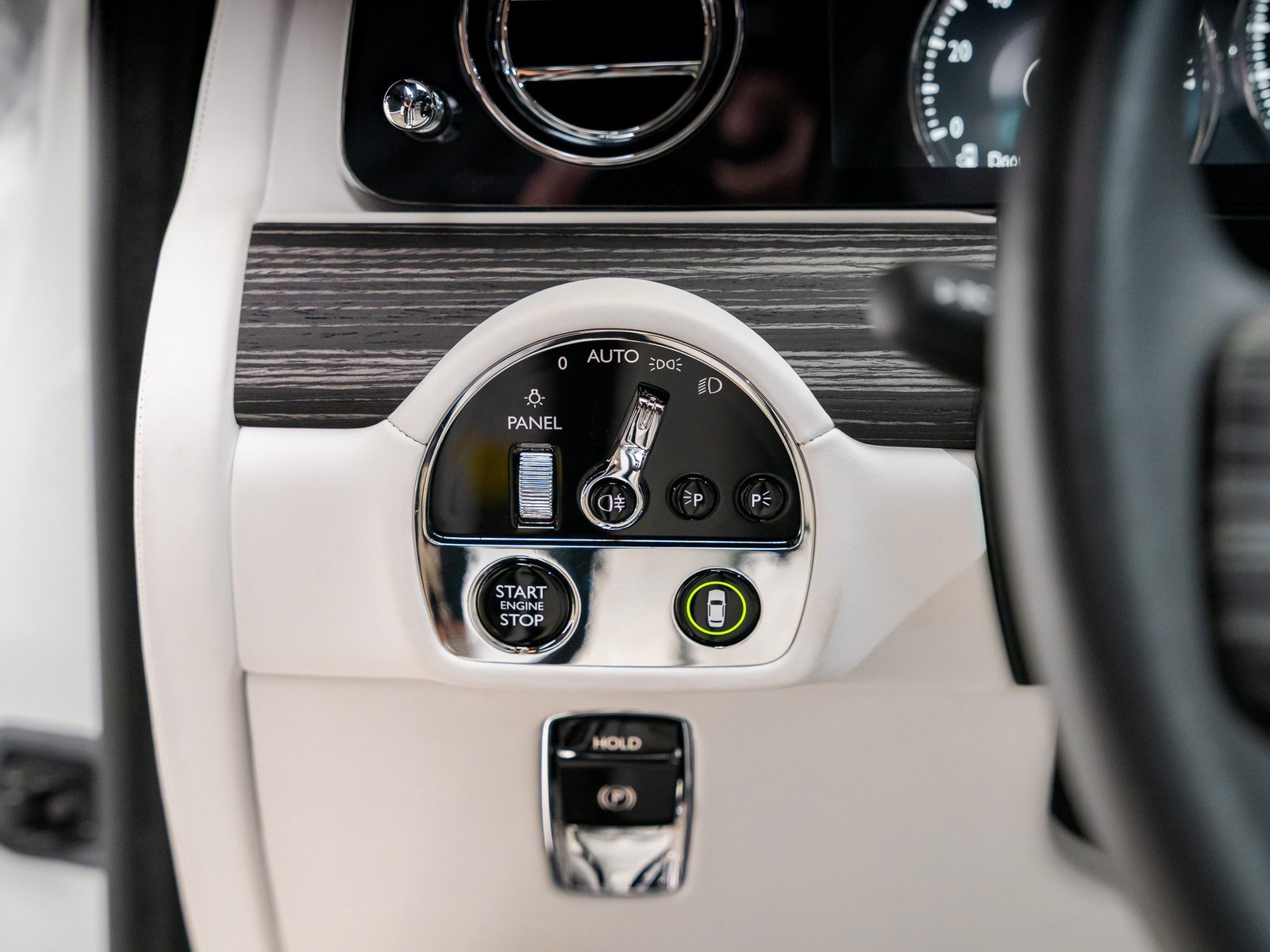 Used 2021 Rolls-Royce Ghost image 45