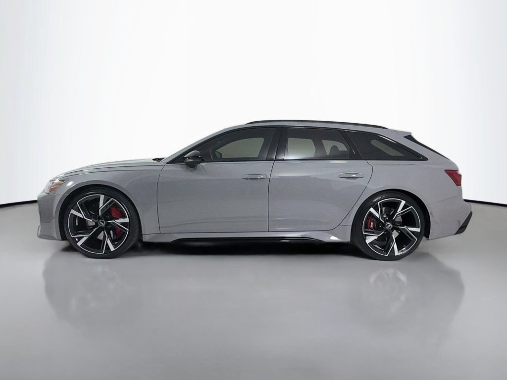 Certified 2022 Audi RS 6 w/ Executive Package AWD/4WD image 4