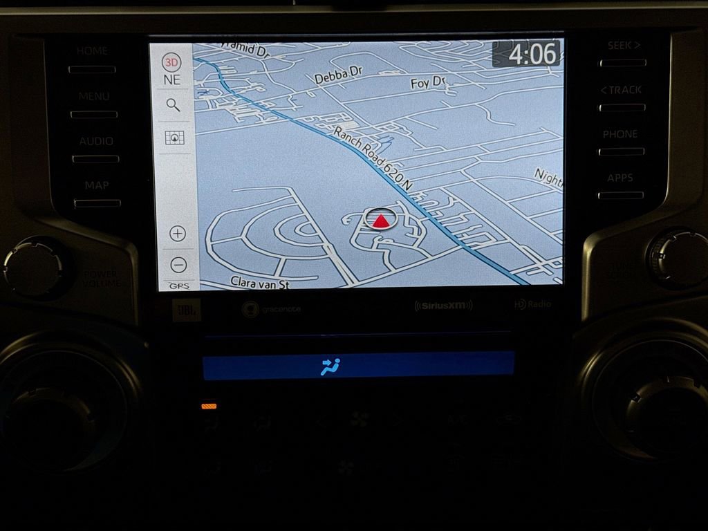 Used 2024 Toyota 4Runner Limited AWD/4WD image 13