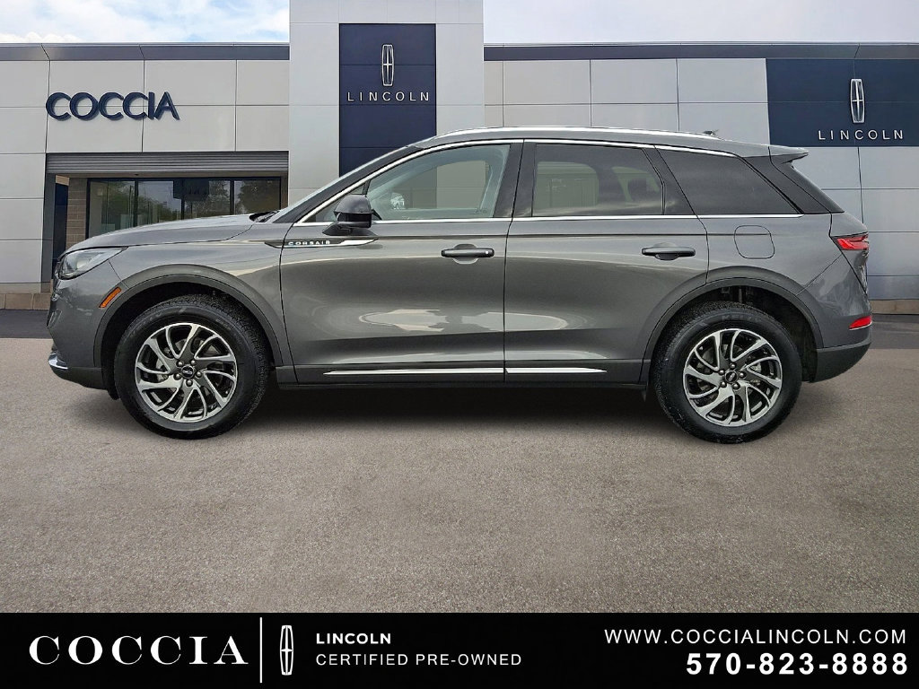 Certified 2022 Lincoln Corsair AWD w/ Equipment Group 101A image 7