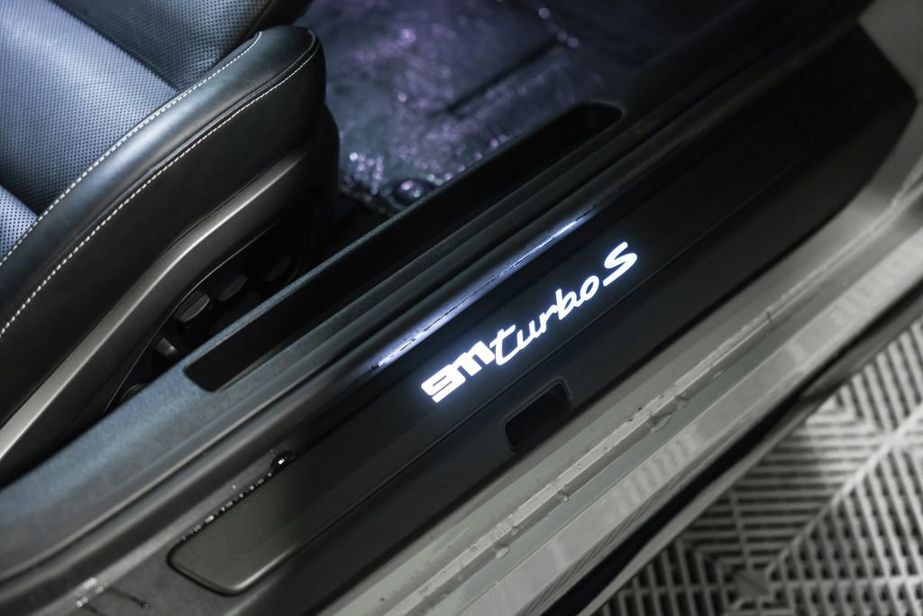 Used 2022 Porsche 911 Turbo S image 23