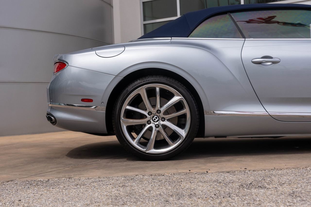 Used 2023 Bentley Continental GT Azure AWD/4WD image 6