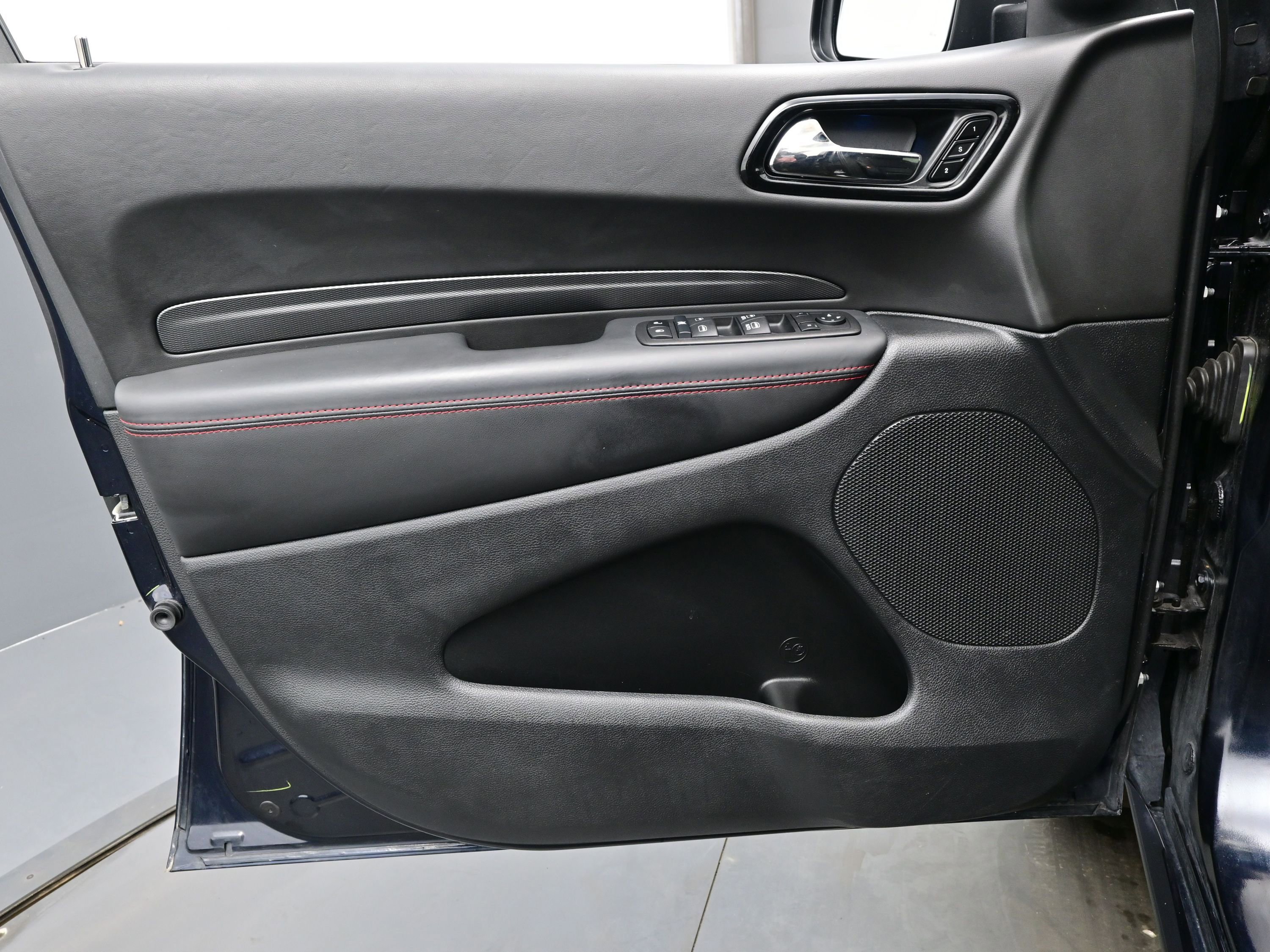 Used 2024 Dodge Durango GT image 9