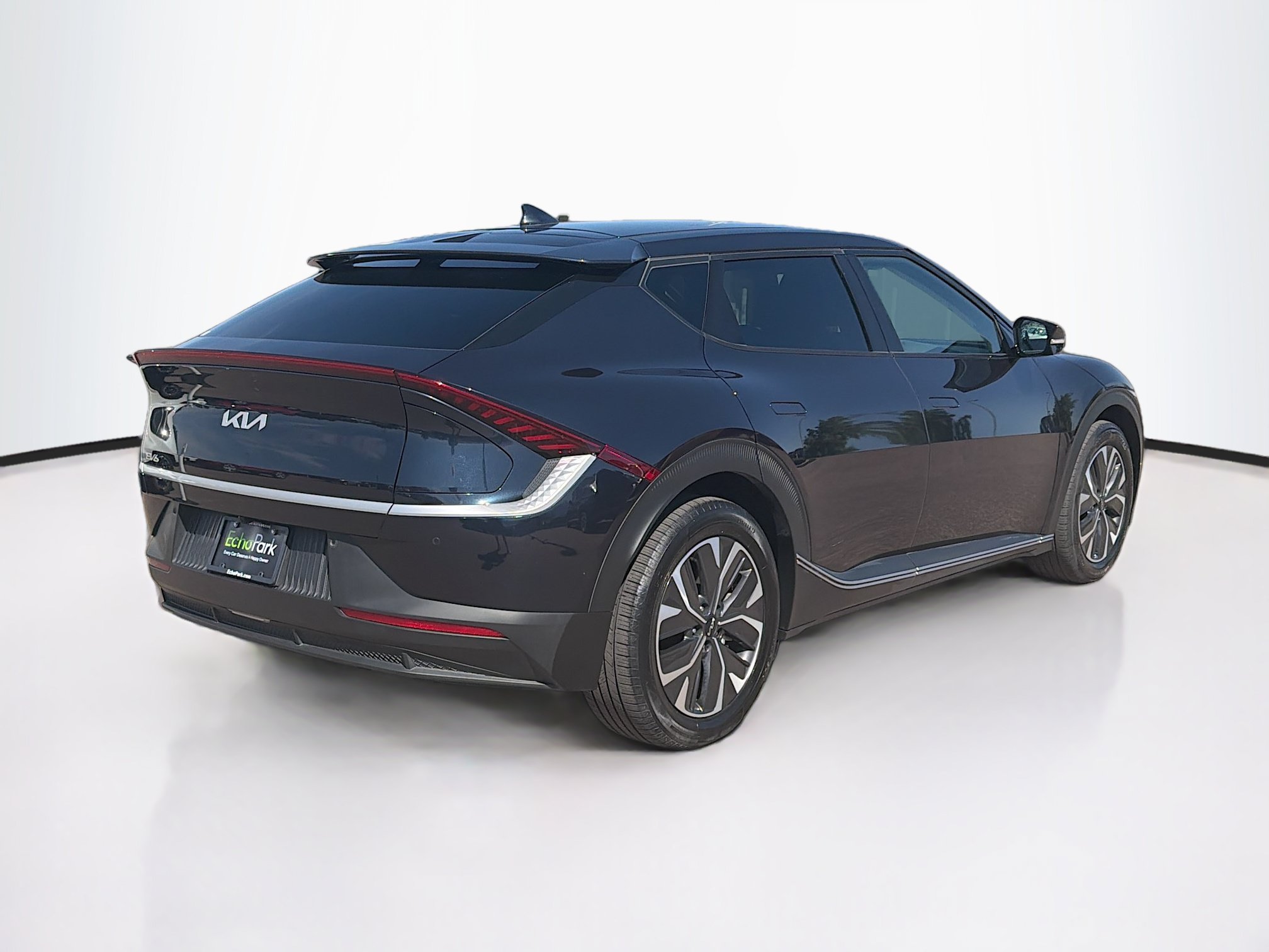 Used 2024 Kia EV6 Light AWD/4WD image 9