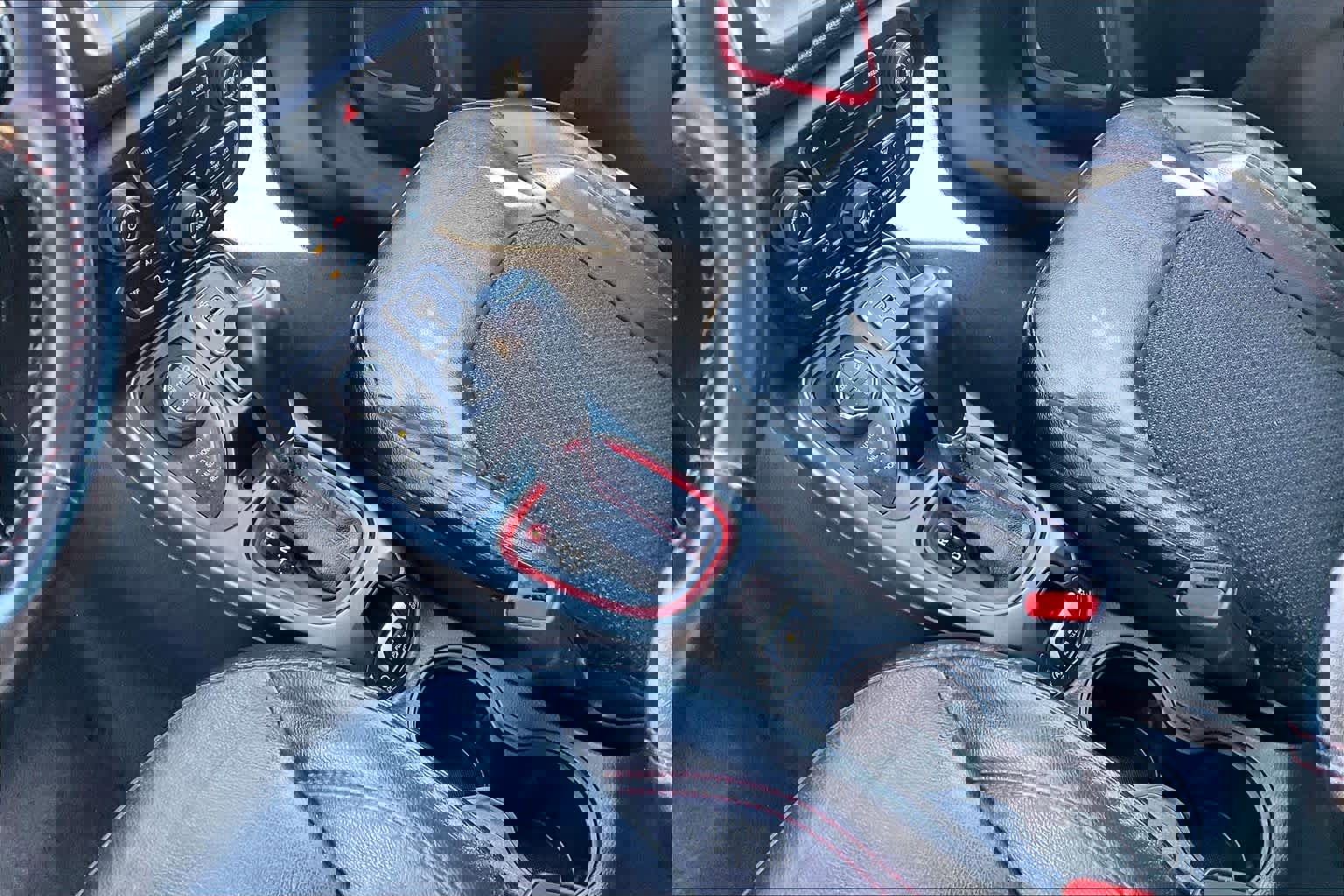 Used 2020 Jeep Compass Trailhawk image 17