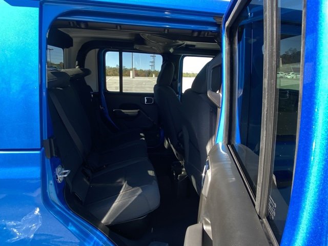 New 2025 Jeep Gladiator Sport image 31