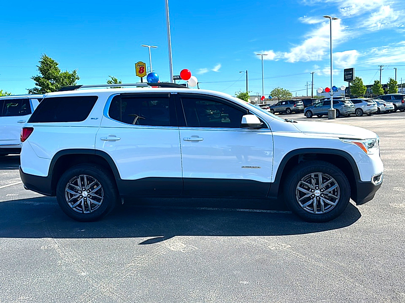 Used 2019 GMC Acadia SLT image 9