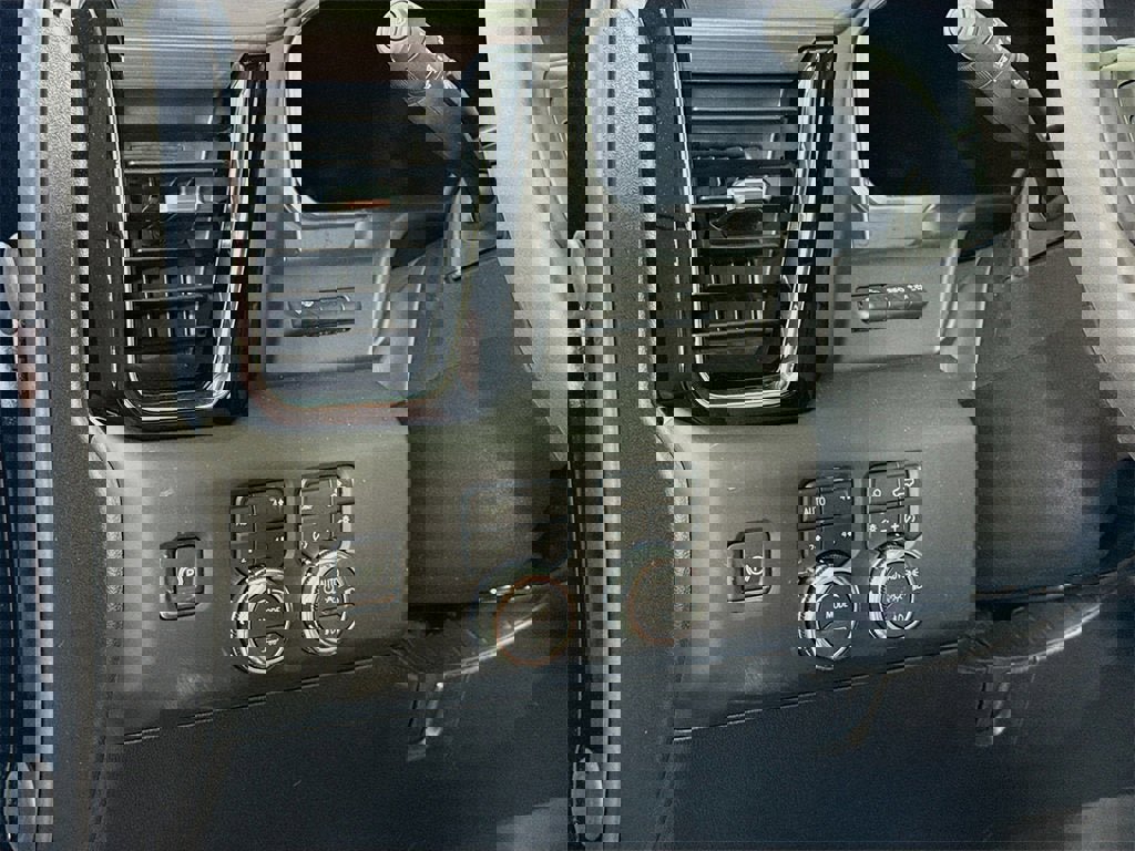 New 2026 GMC Sierra 3500 Denali Ultimate image 5