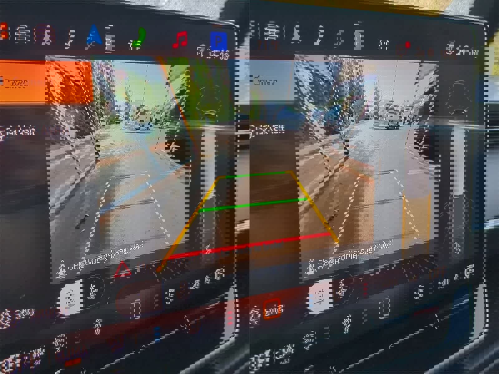 New 2025 Volkswagen ID. Buzz Pro S image 28