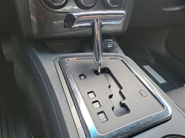 Used 2011 Dodge Challenger SE image 22
