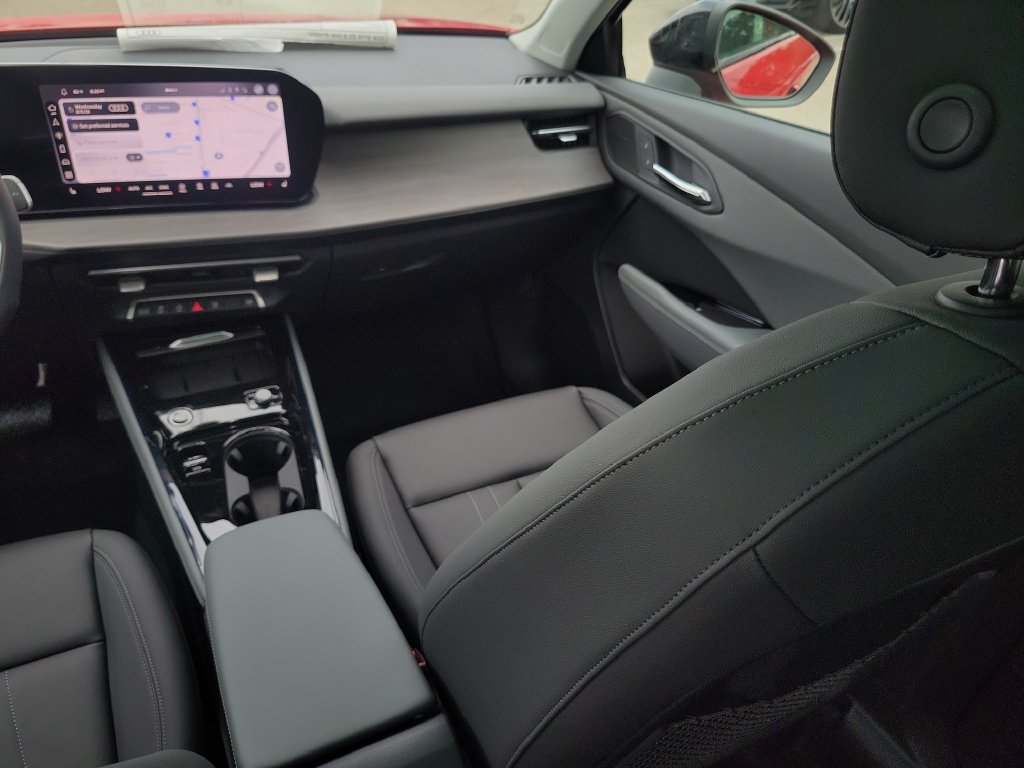 New 2026 Audi Q3 quattro 2.0T AWD/4WD image 24