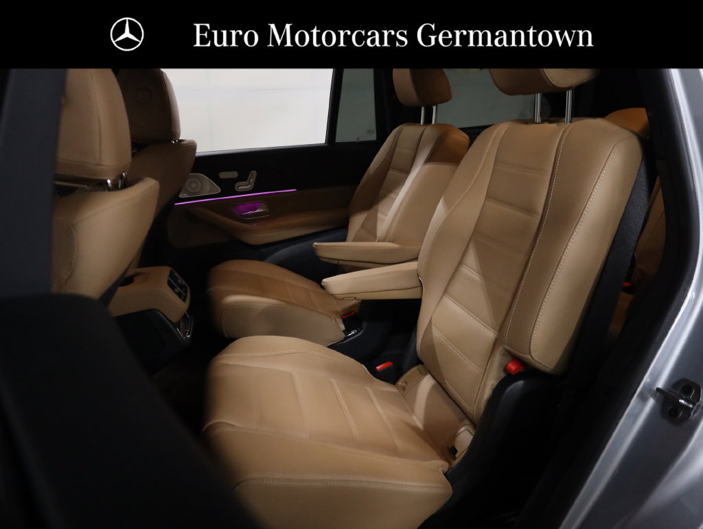 Used 2025 Mercedes-Benz GLS 450 4MATIC image 33