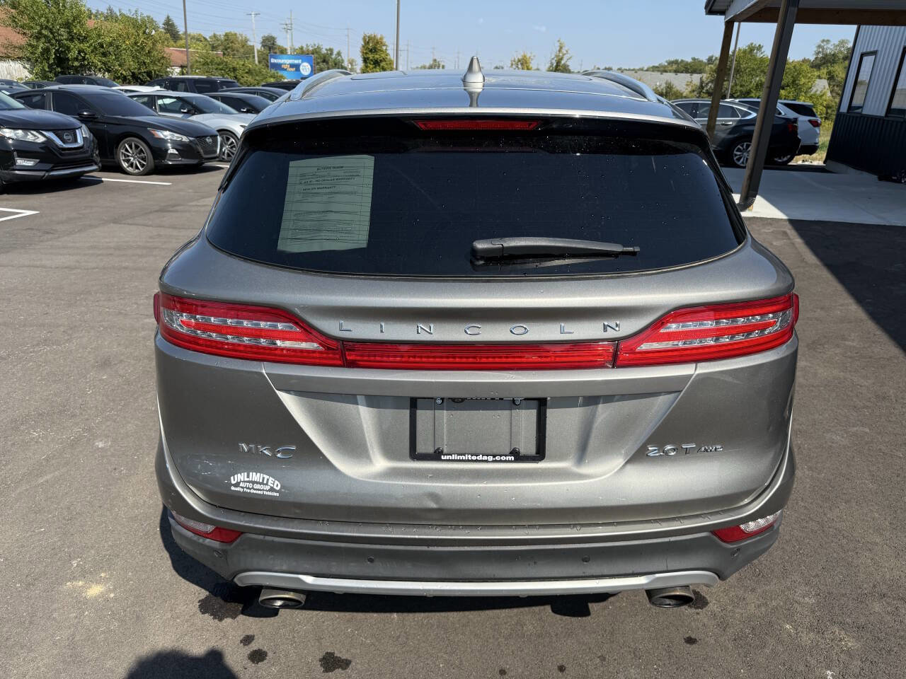 Used 2017 Lincoln MKC Select image 9