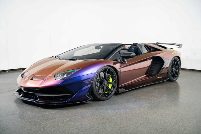 Used 2021 Lamborghini Aventador SVJ AWD/4WD image 4