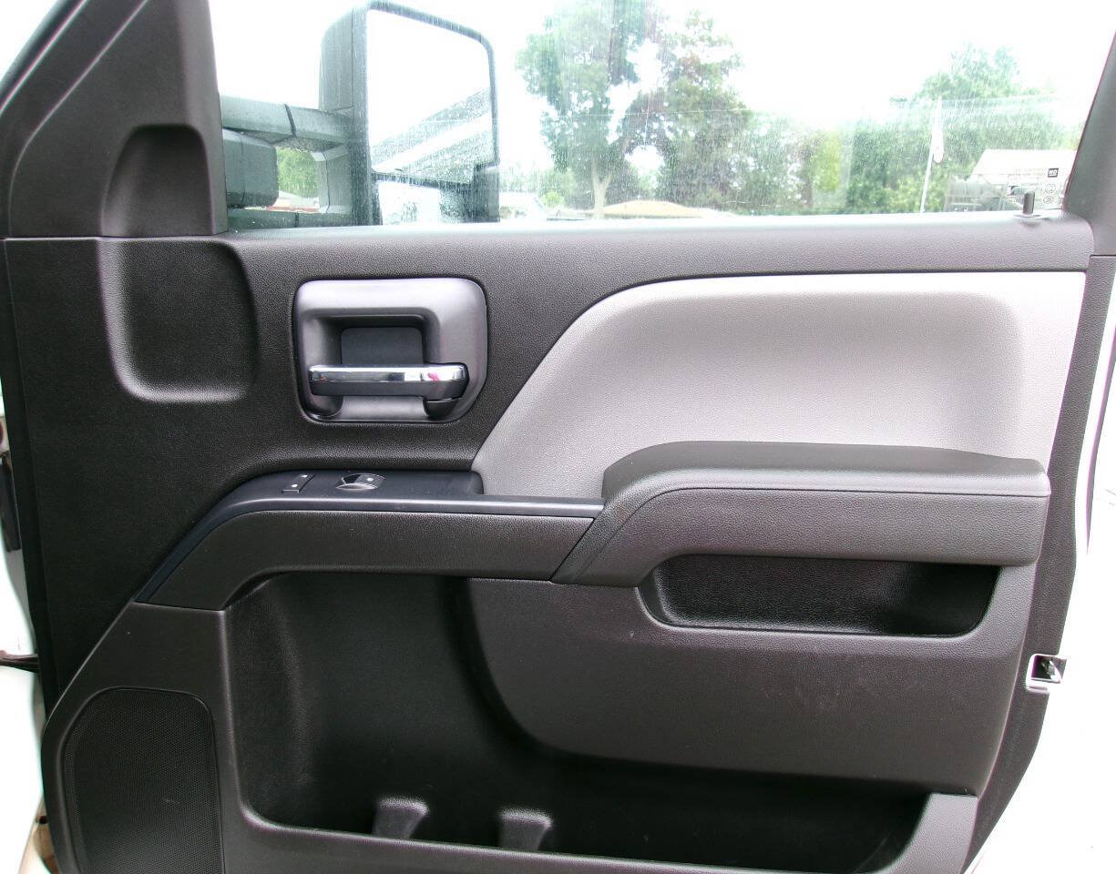Used 2019 Chevrolet Silverado 2500 W/T w/ WT Convenience Package AWD/4WD image 14