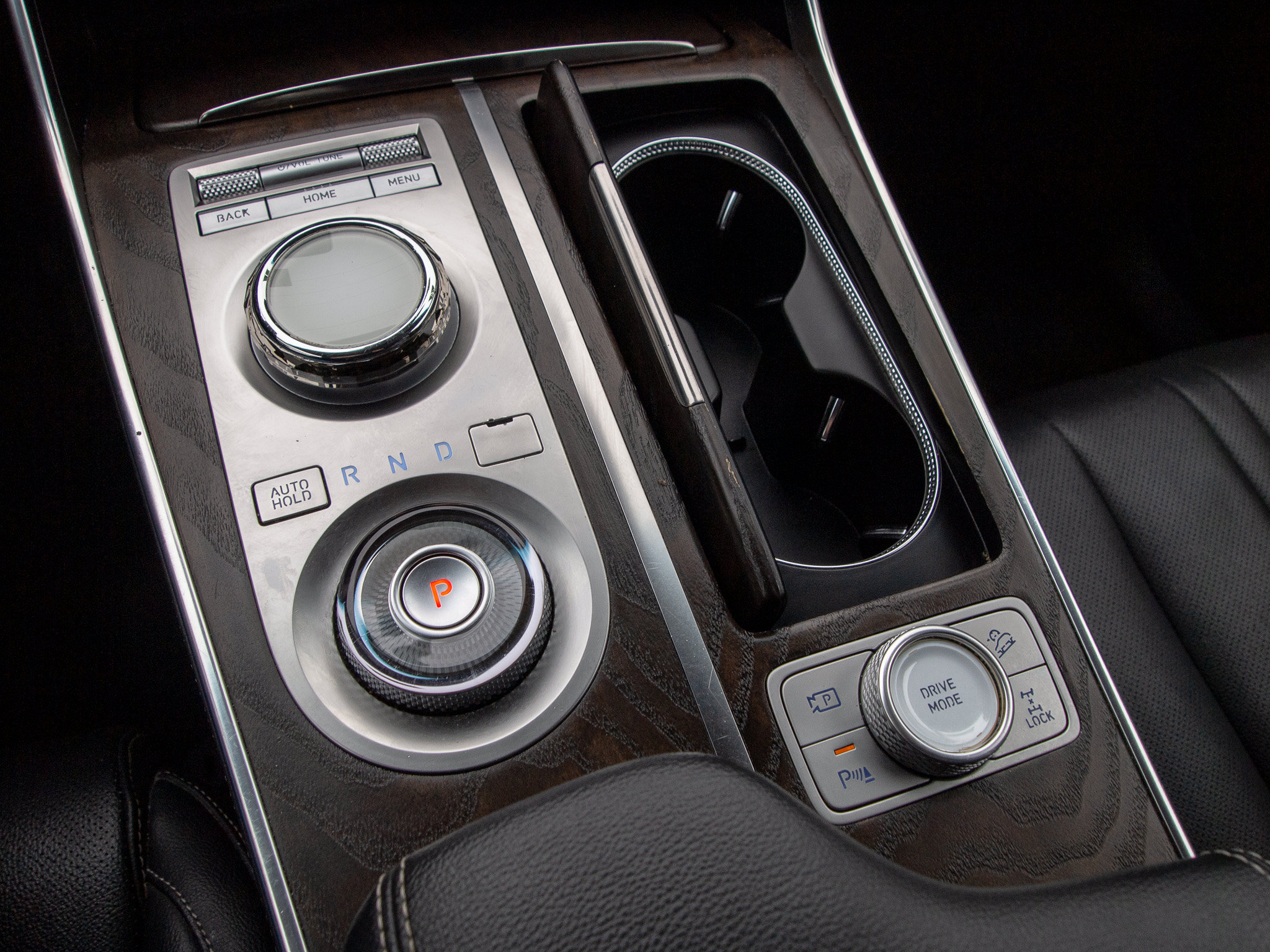 Used 2024 Genesis GV80 2.5T AWD/4WD image 19