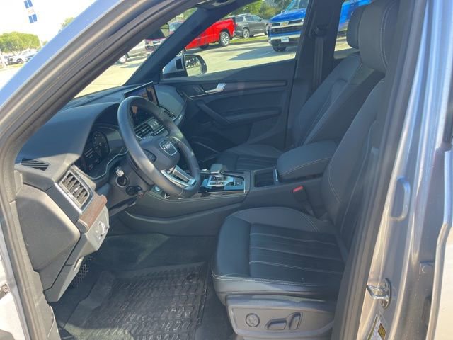 Used 2022 Audi Q5 2.0T Premium Plus w/ Premium Plus Package AWD/4WD image 15