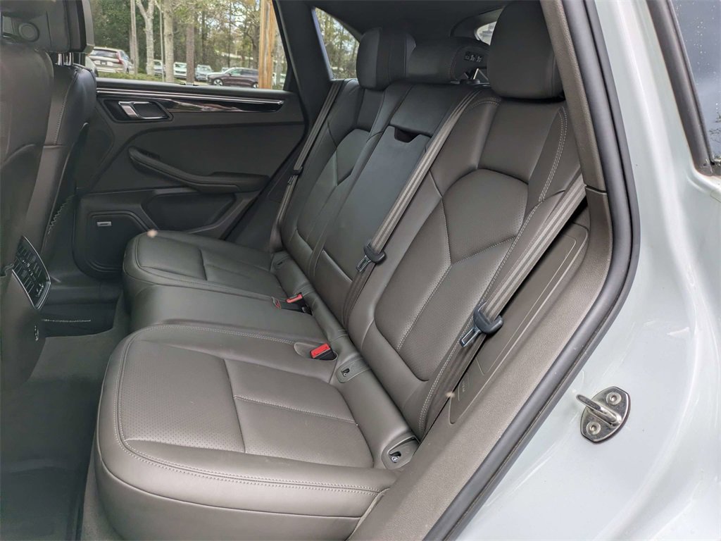Used 2022 Porsche Macan S w/ Premium Package Plus image 13