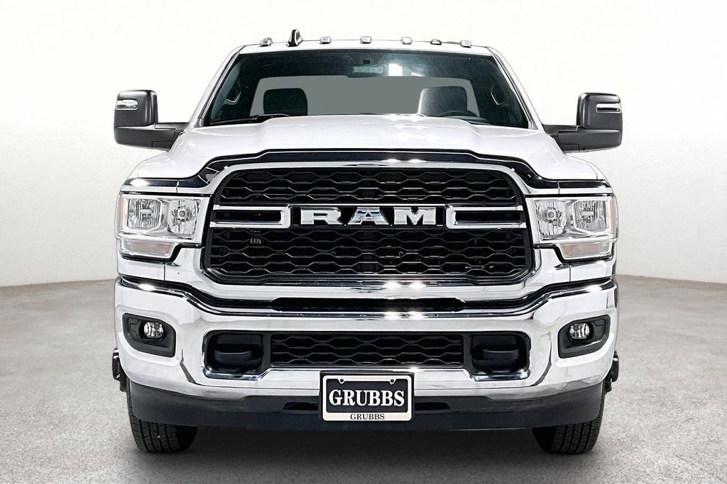 Used 2024 RAM 3500 Tradesman AWD/4WD image 5