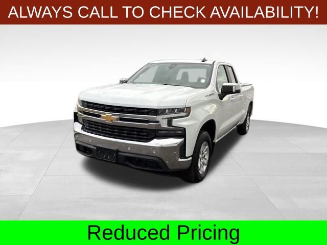 Used 2020 Chevrolet Silverado 1500 LT w/ Convenience Package image 3