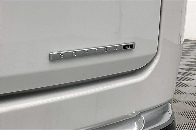 Used 2023 Jeep Wagoneer Series III w/ Premium Group I AWD/4WD image 9