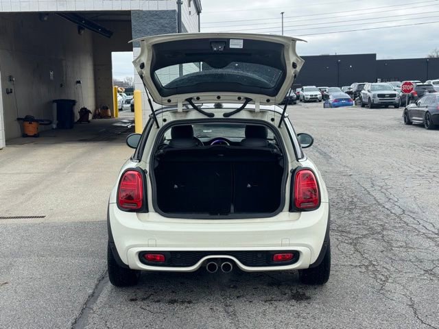 Used 2019 MINI Cooper S w/ Premium Package image 31