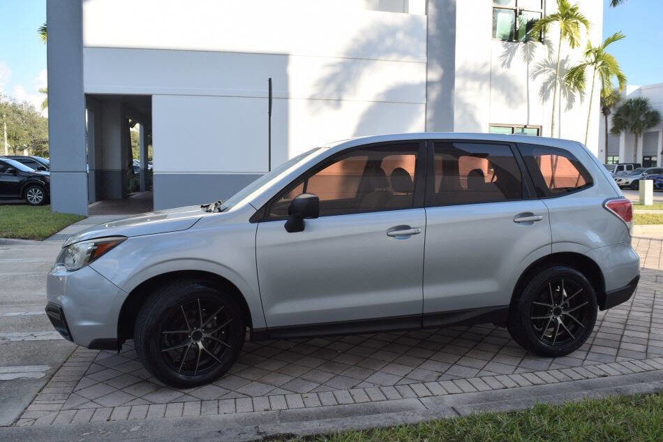 Used 2018 Subaru Forester 2.5i image 4