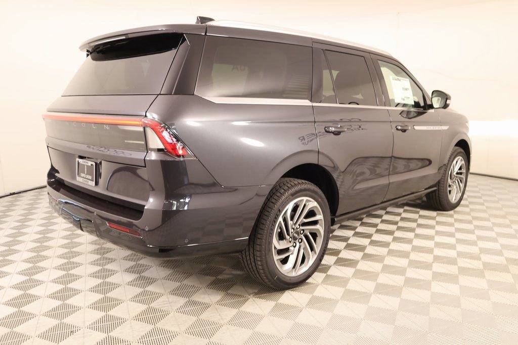 New 2025 Lincoln Navigator Reserve image 23