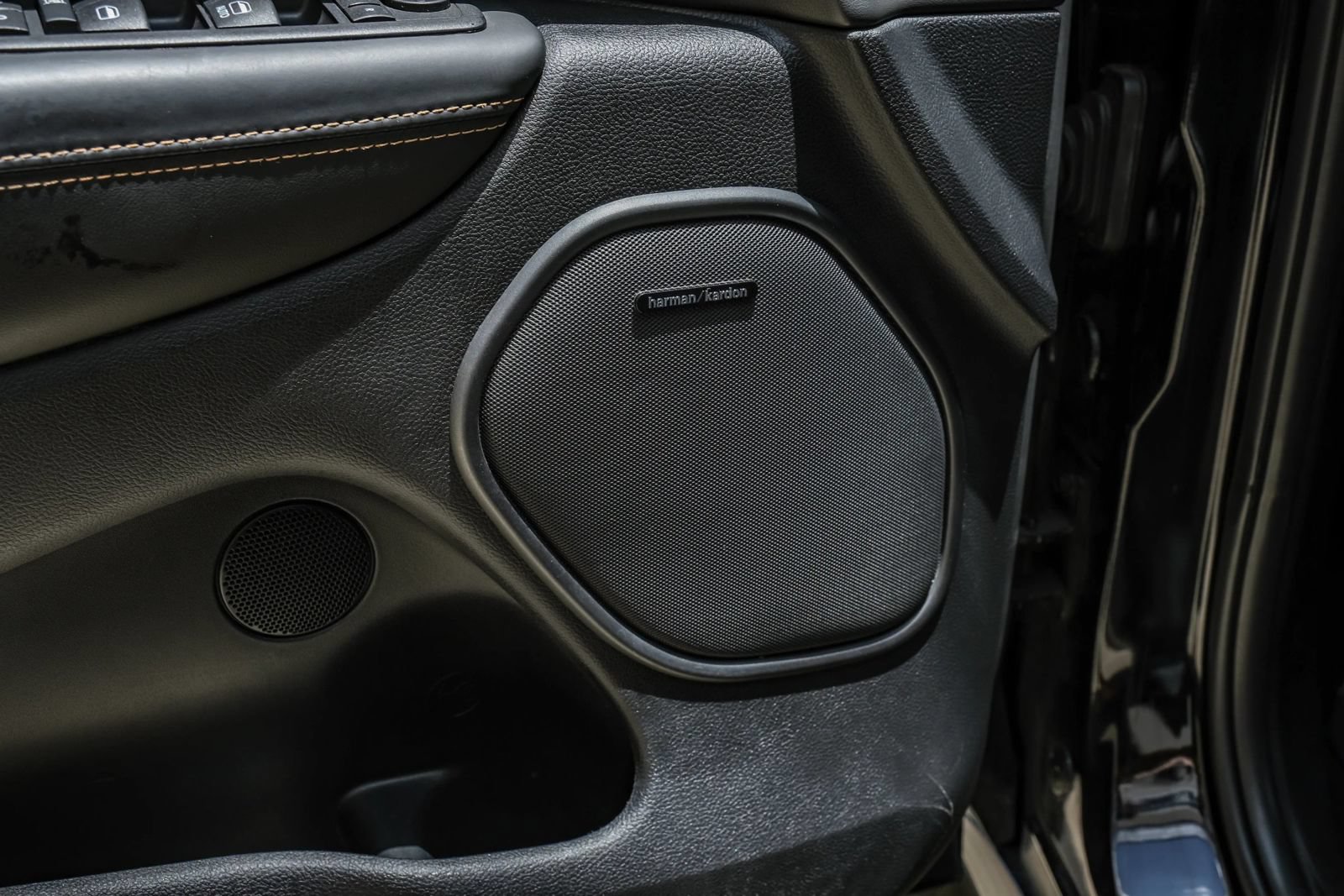 Used 2025 Dodge Durango R/T AWD/4WD image 47