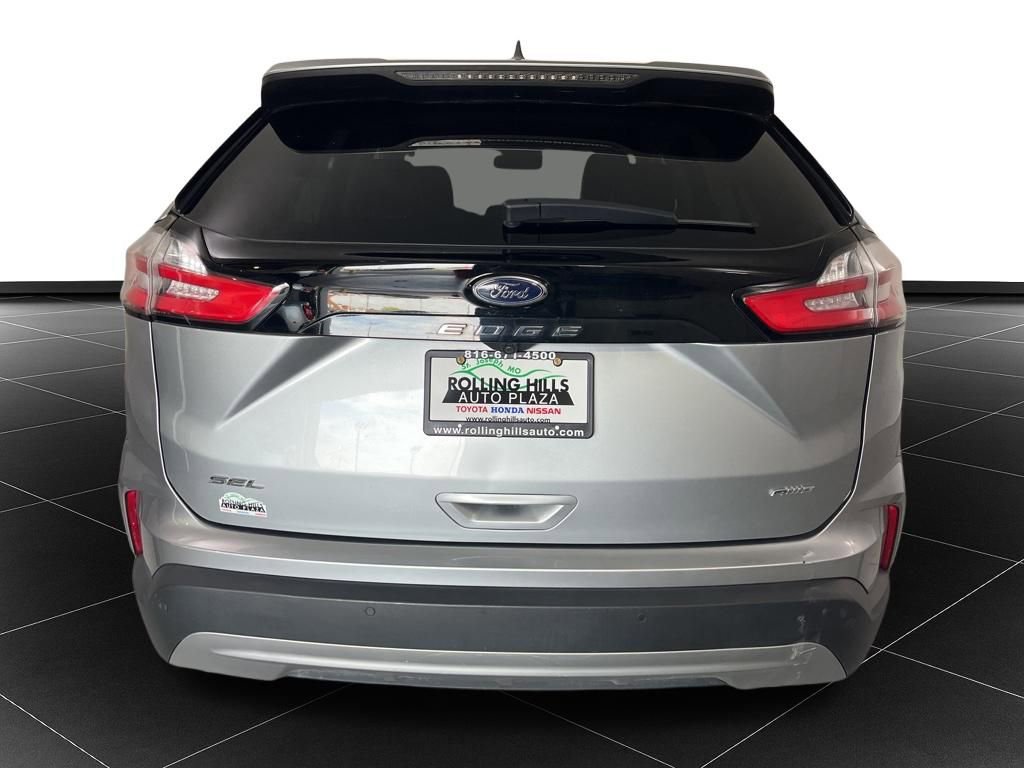 Used 2024 Ford Edge SEL image 4