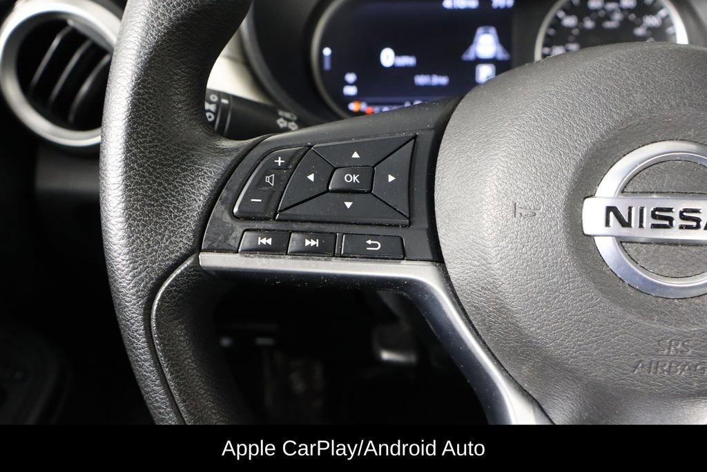 Used 2021 Nissan Versa SV image 7