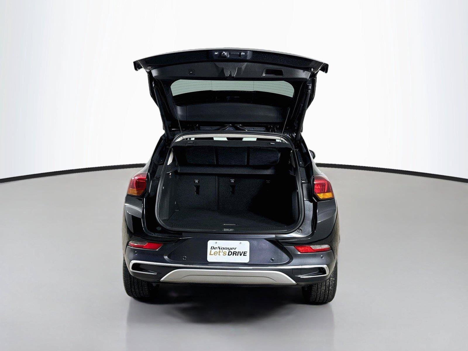 Used 2022 Buick Encore GX Essence w/ Advanced Technology Package AWD/4WD image 27
