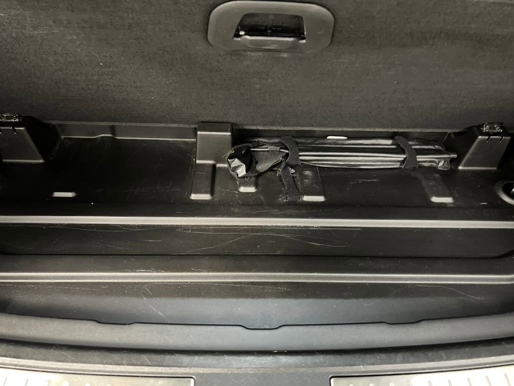 Used 2025 Chevrolet Tahoe Z71 image 40