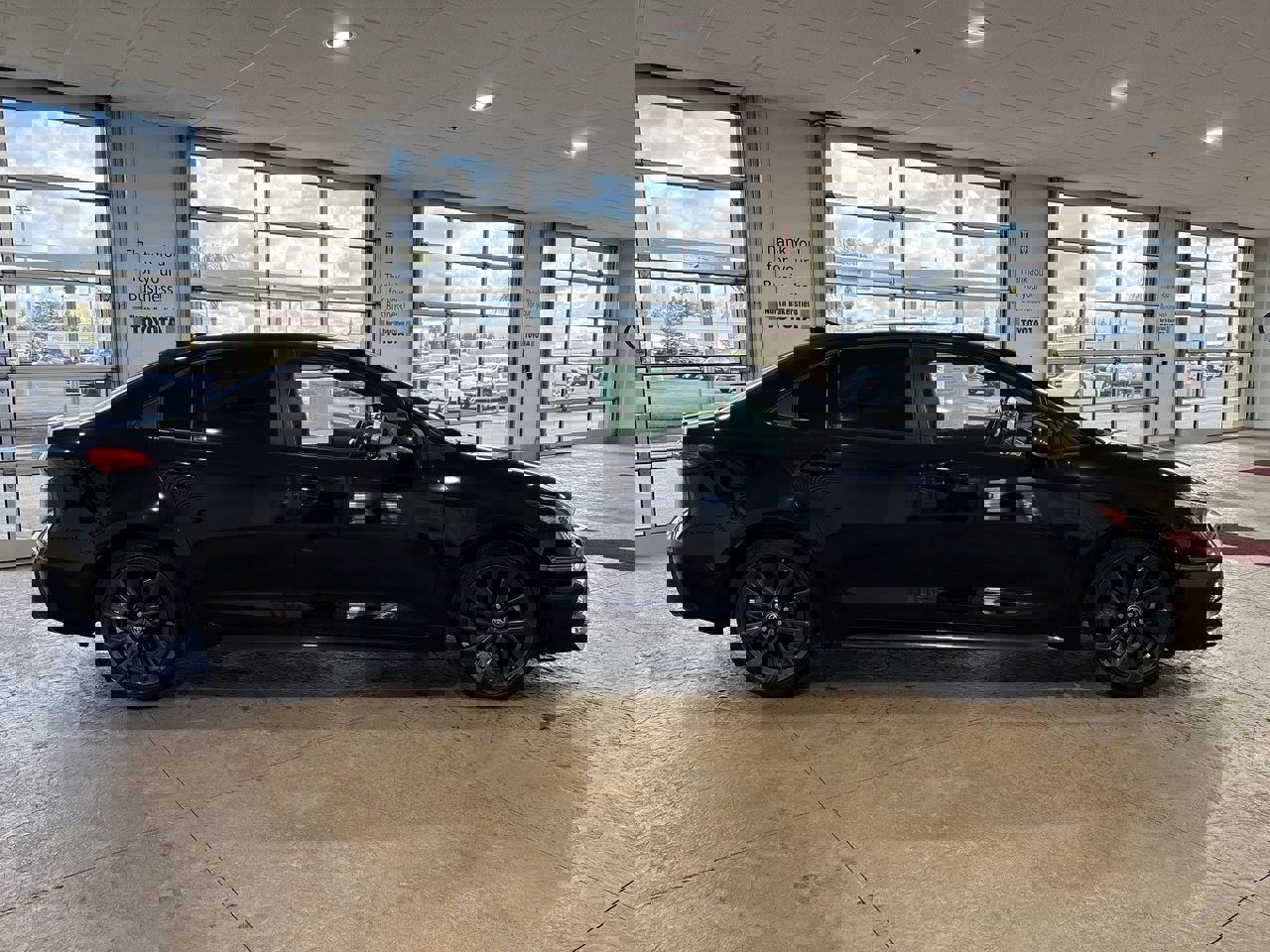 Certified 2023 Toyota Corolla XSE image 3