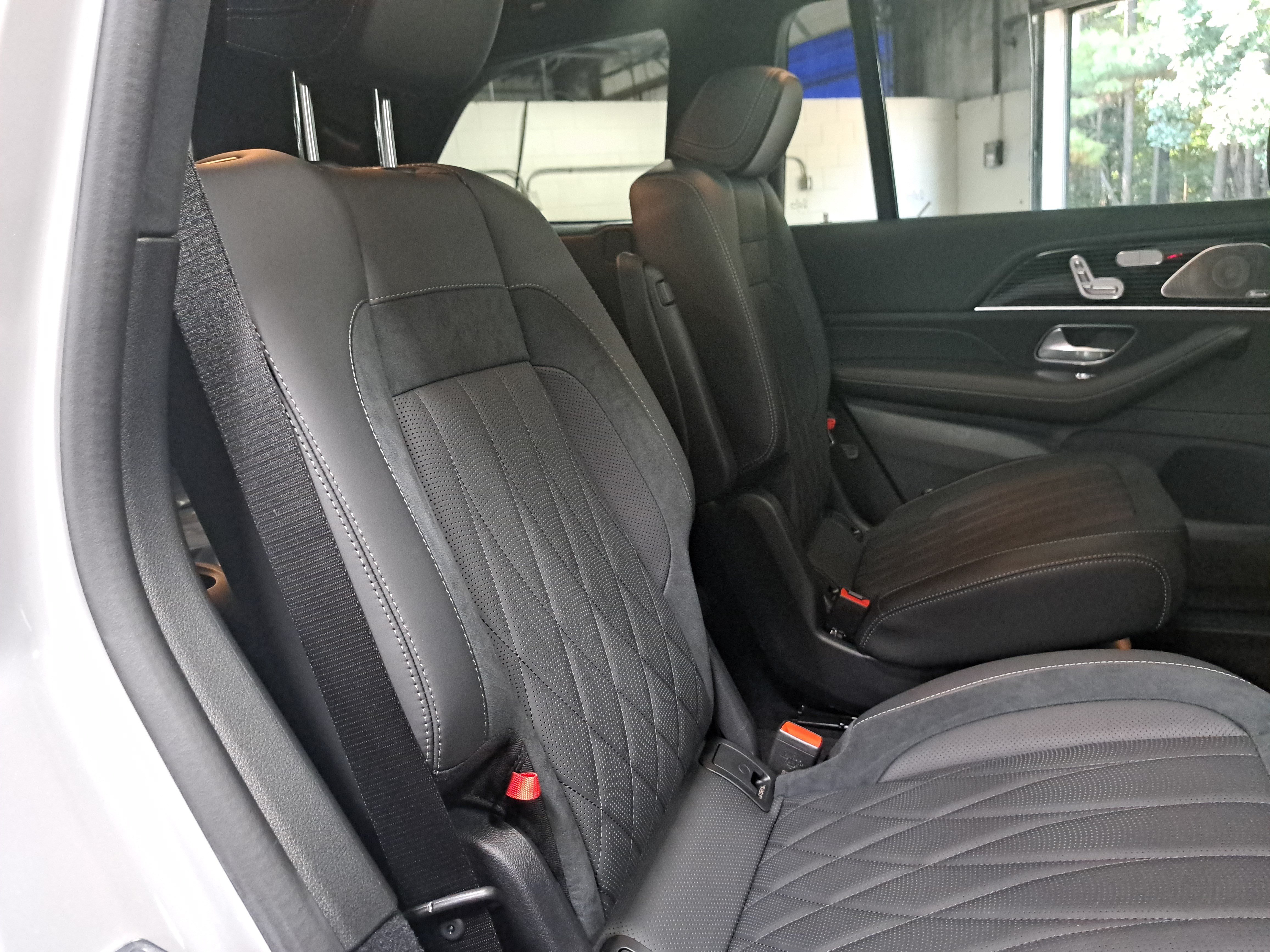 New 2026 Mercedes-Benz GLS 63 AMG 4MATIC image 12