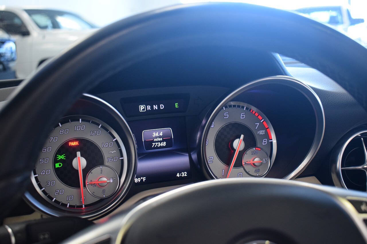 Used 2016 Mercedes-Benz SLK 300 image 28