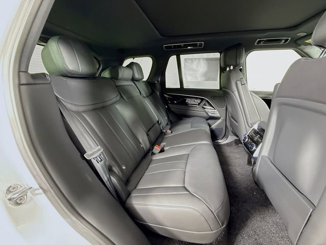 New 2026 Land Rover Range Rover SE image 29