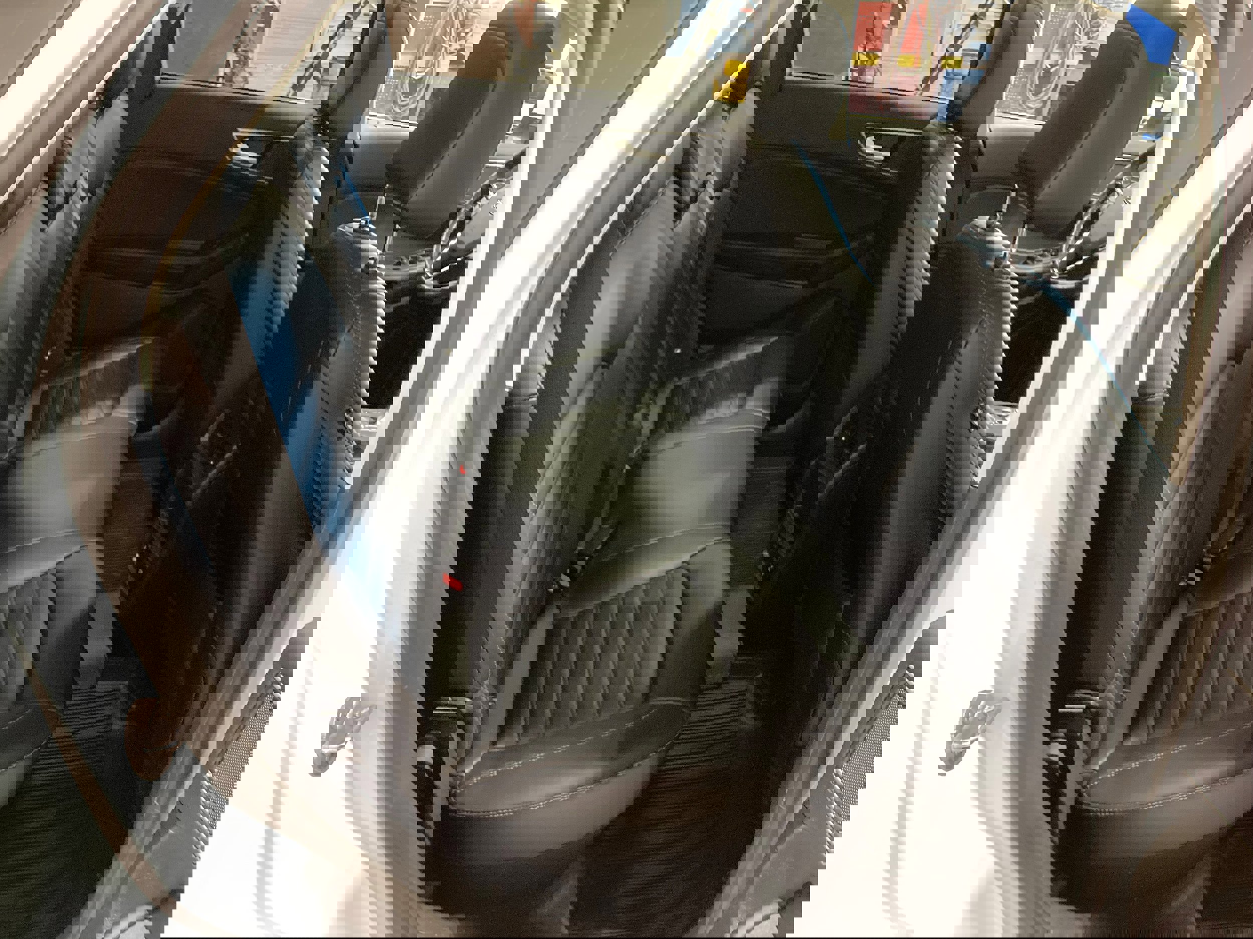 Used 2022 Ford Edge SEL w/ Convenience Package image 26