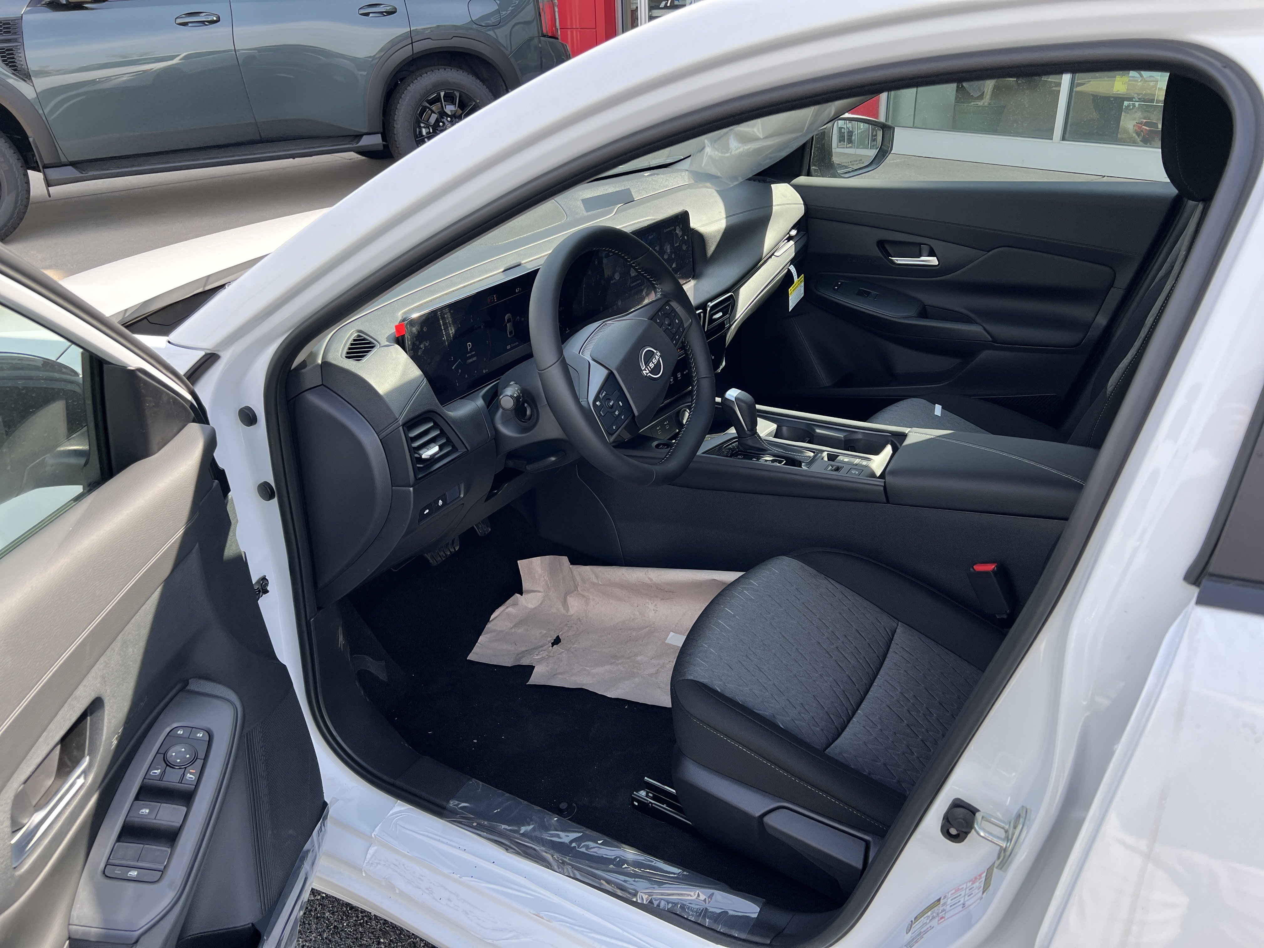 New 2026 Nissan Sentra SV w/ SV Convenience Package FWD image 2