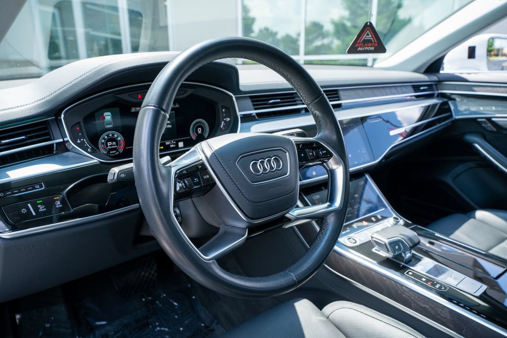 Used 2023 Audi A8 L 3.0T AWD/4WD image 32