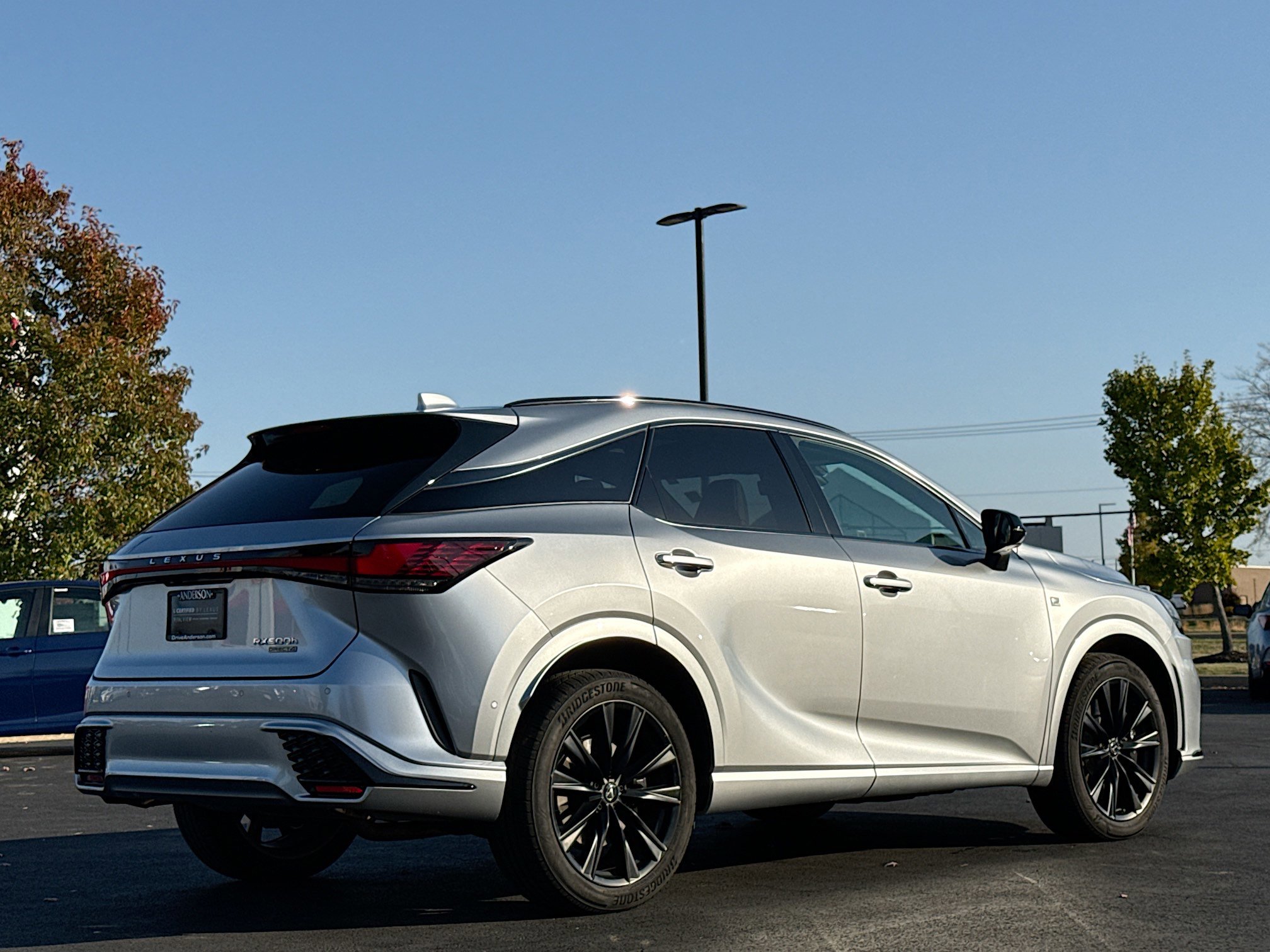 Used 2023 Lexus RX 500h F Sport image 2