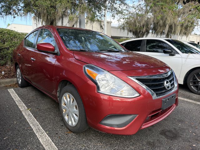 Used 2018 Nissan Versa SV FWD image 1