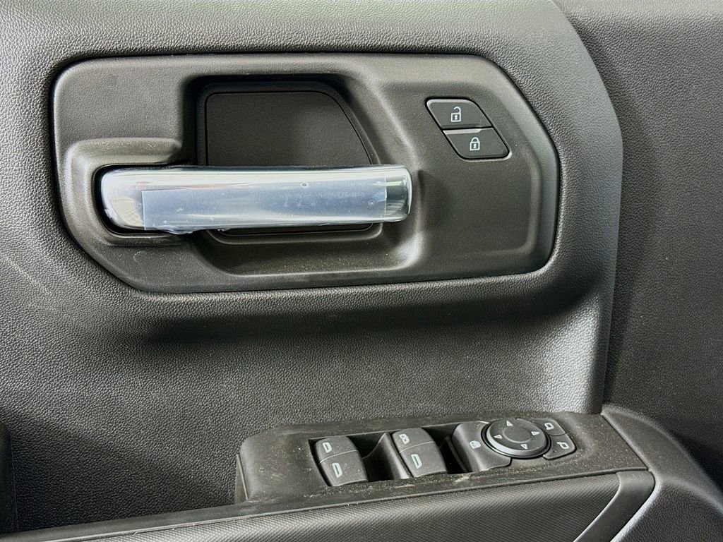 New 2026 Chevrolet Silverado 1500 Custom w/ Turbomax Blackout Package image 17