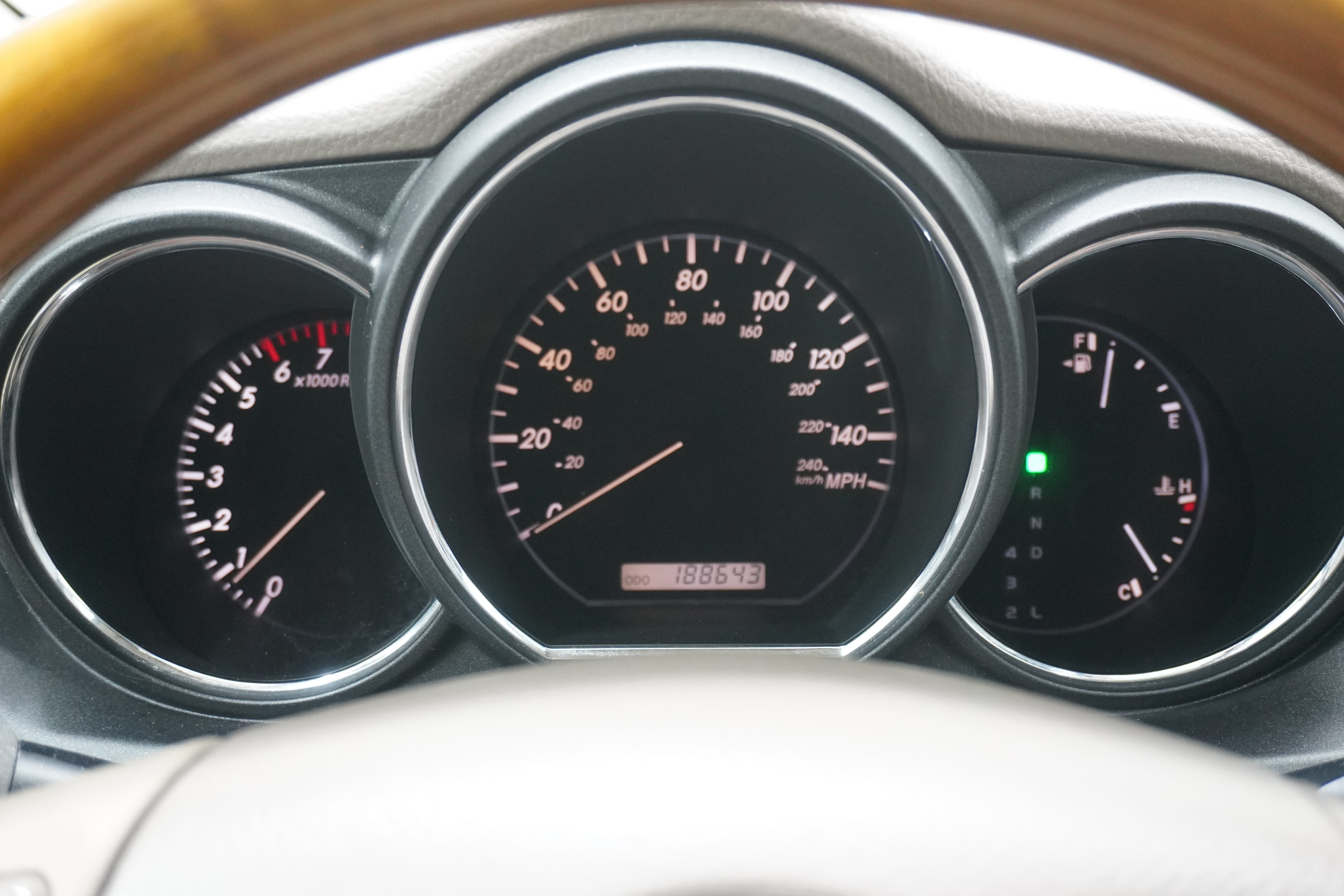 Used 2005 Lexus RX 330 FWD image 12