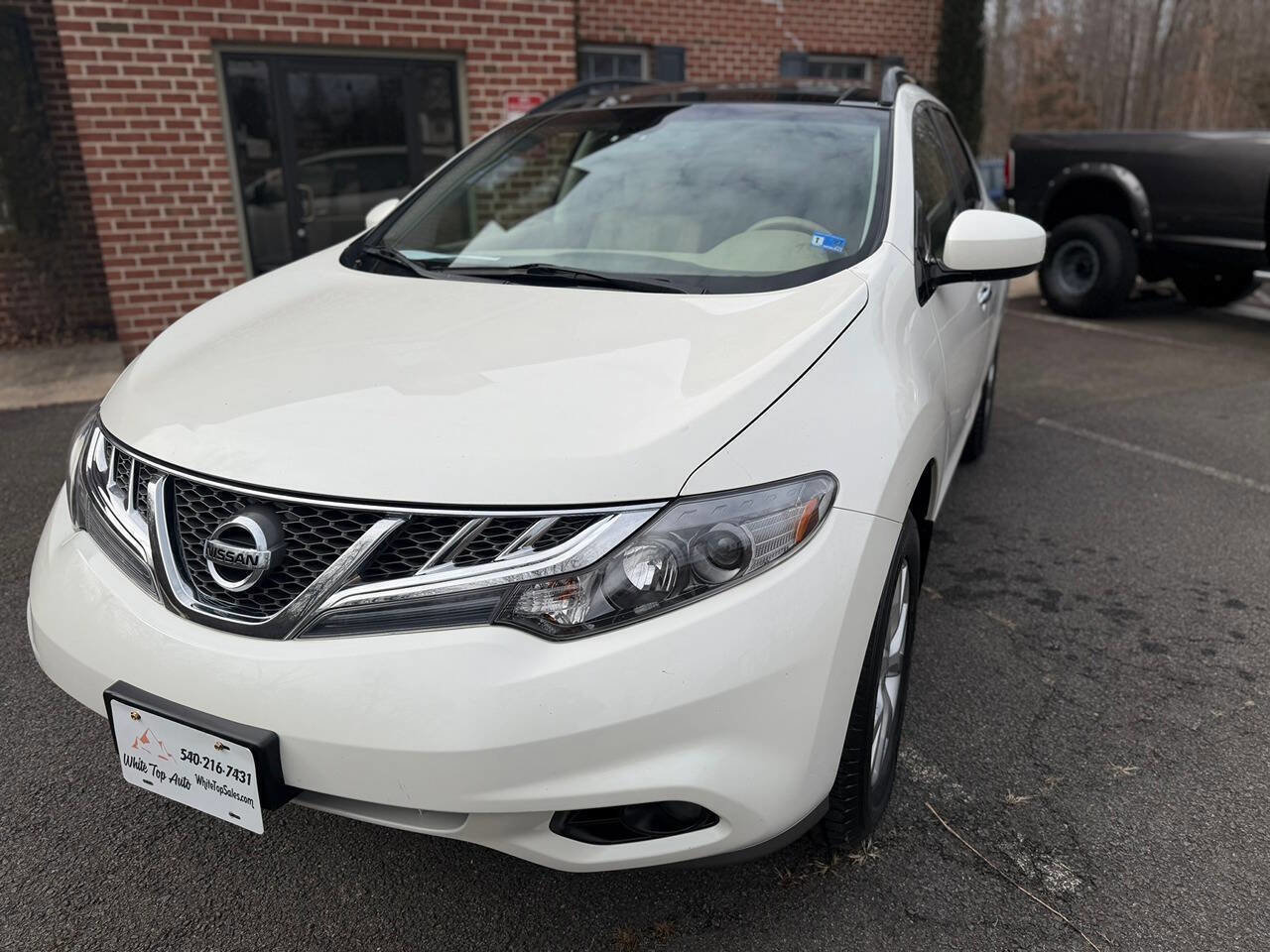 Used 2014 Nissan Murano SL w/ Navigation Package image 11