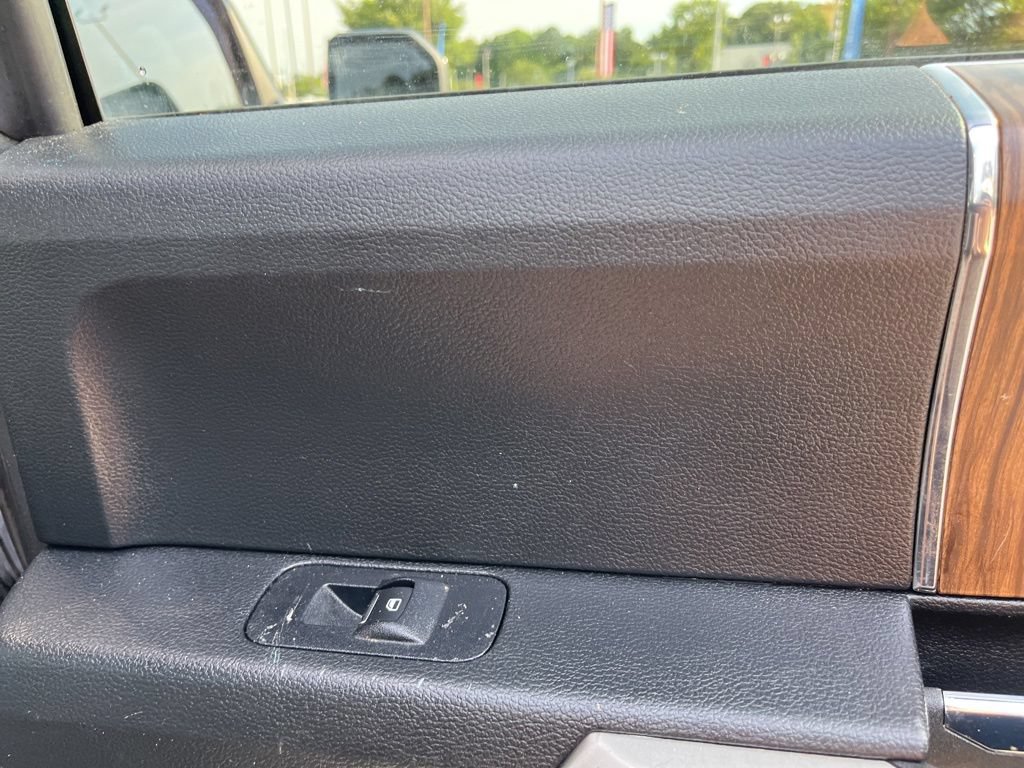 Used 2019 Ford F150 Lariat AWD/4WD image 28