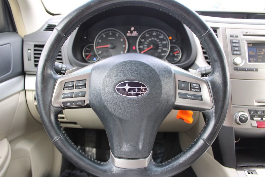 Used 2014 Subaru Outback 2.5i Premium image 25